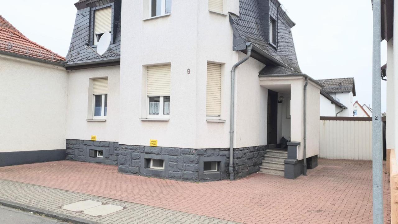 Fmi 9 Accommodation Raunheim Exterior photo