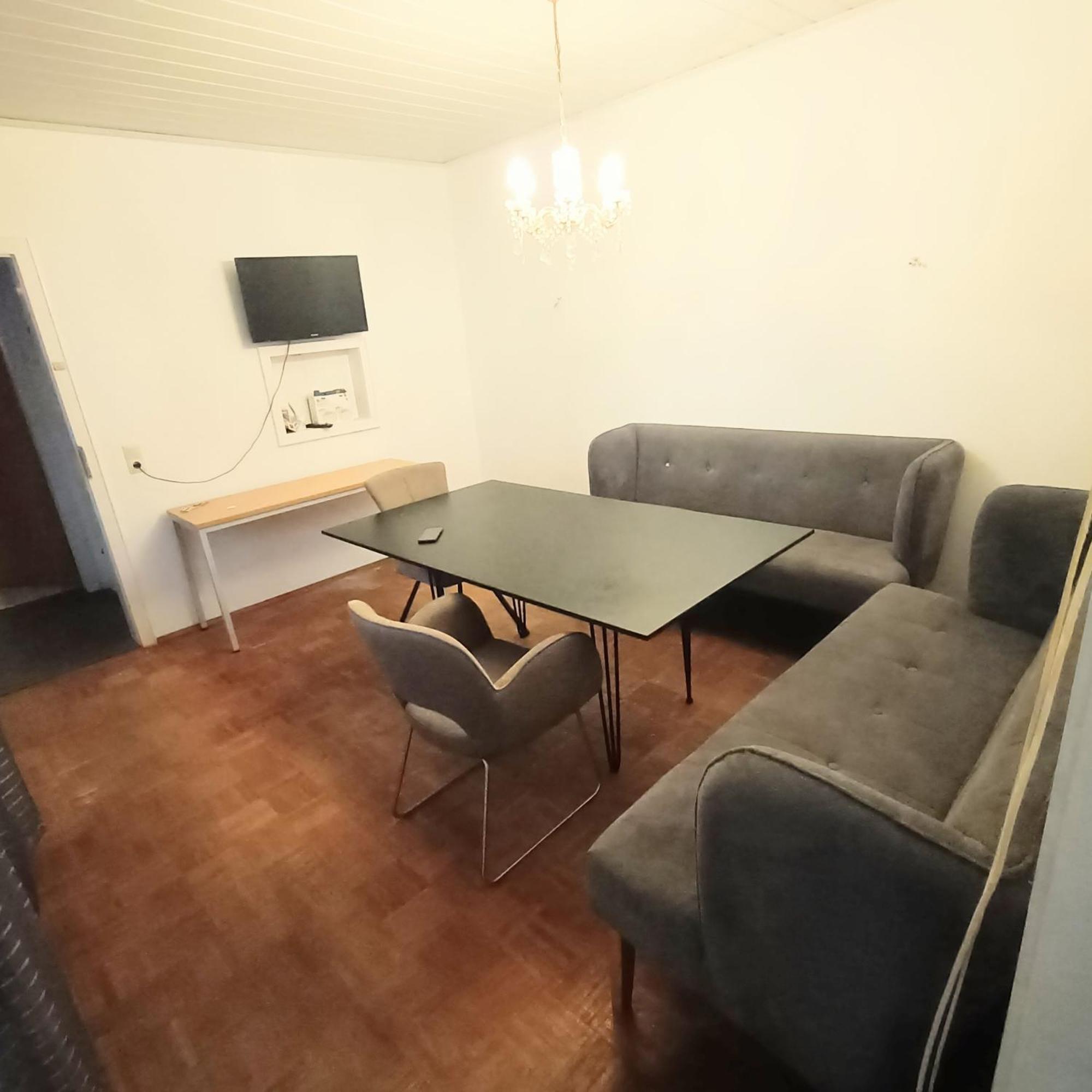 Fmi 9 Accommodation Raunheim Exterior photo
